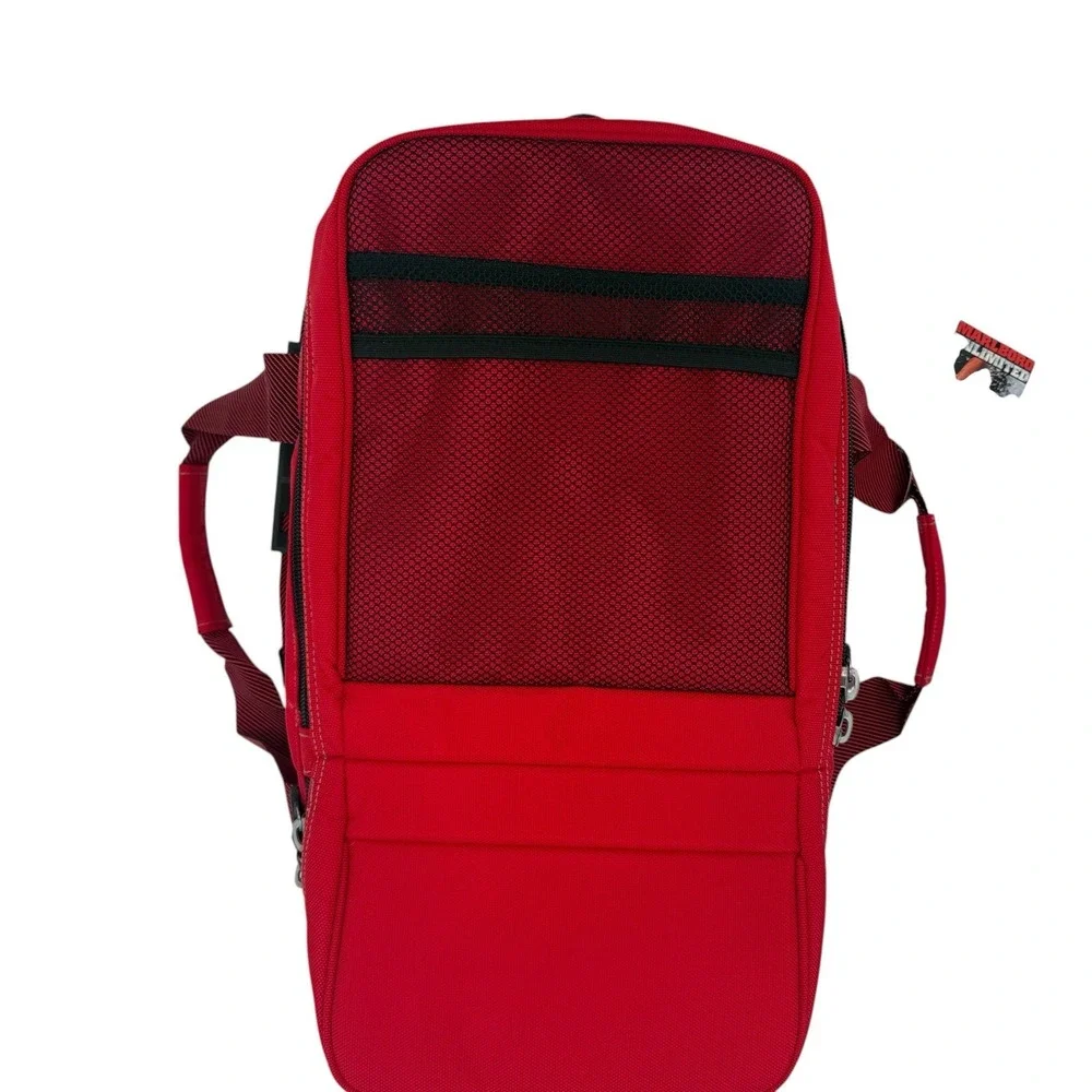 Vintage Marlboro Unlimited Cooler Bag Red‎ Black Insulated Soft Sided Cooler New